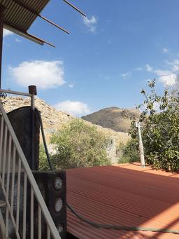 از پشت کوه اومده