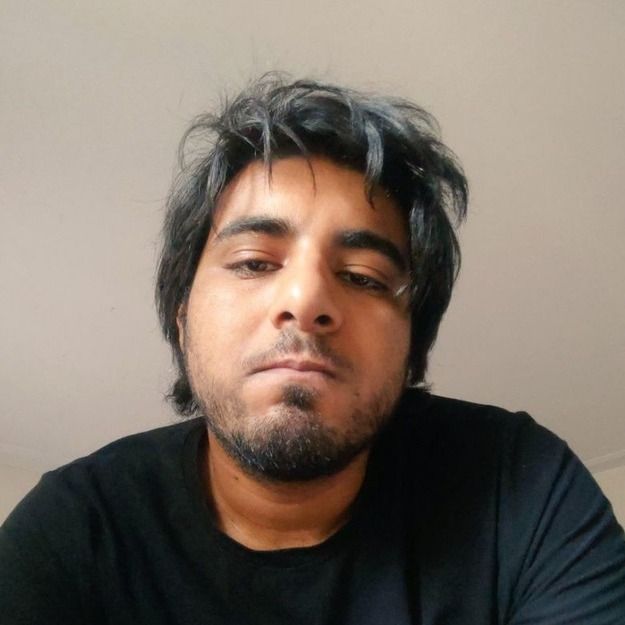 احسان وائقی