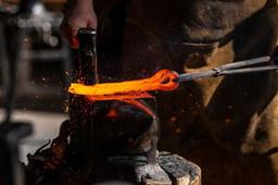 آهنگری چیست و شامل چه خدماتی است؟