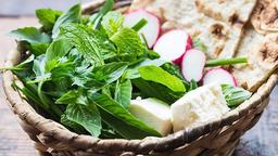 یه لقمه نون و پنیر با شما مسئول ، تولید کننده یا کارآفرین