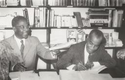 سیاه‌وارگی ادبی علیه امپریالیسم