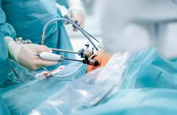 ویژگی‌های بهترین جراح چاقی | معیارهای جراح لاغری خوب