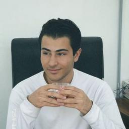 پویا رزیانی کیست ؟!