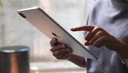 شارژ بی سیم به آیپد پرو اضافه می‌شود