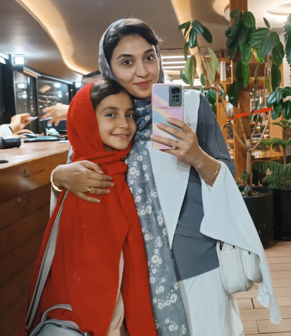 یه روزی یه نخود بچه بود. به همین سرعت داره بزرگ میشه...