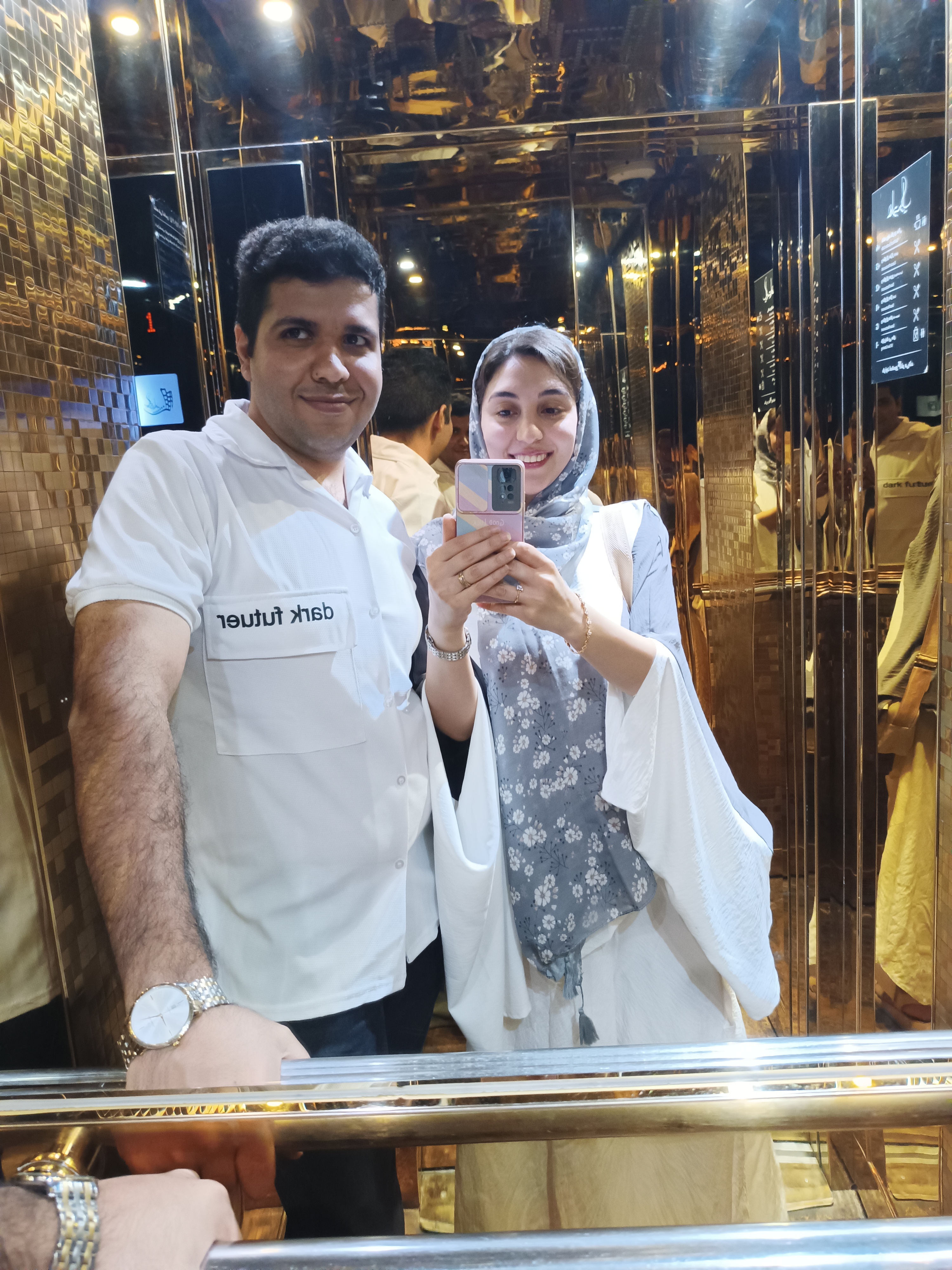 اینم بمونه اینجا به یادگار که با دیدنش یاد این حال و هوای الانم بیفتم.