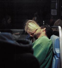 من اونجوری که فکر میکنی نیستم