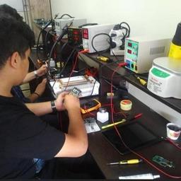 چرا آموزشگاه مهیا موبایل را برای گذراندن دوره تعمیر موبایل انتخاب کنیم؟