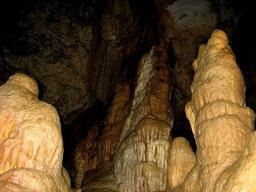 غار وشنوه - جاهای دیدنی قم