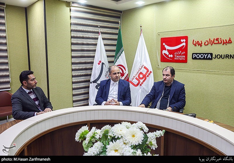 دکتر عبدالرضا هنری به همراه مدیر عامل و مدیر روابط عمومی سیدوک در تسنیم